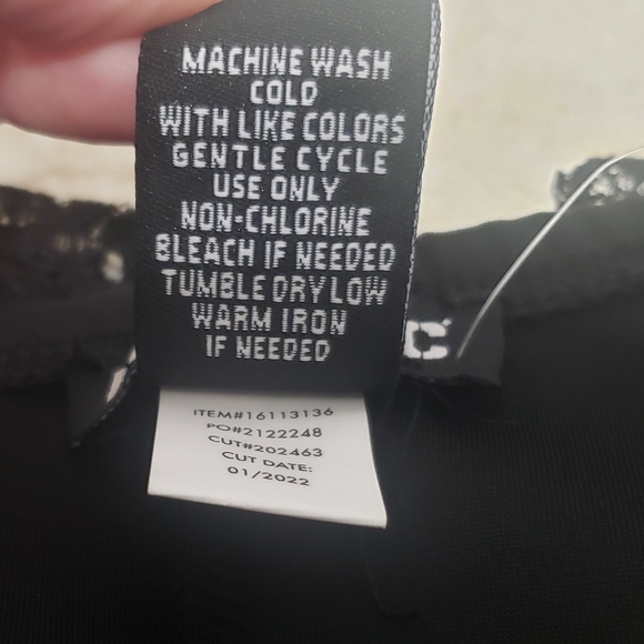 NWT Hot Topic Sz L Black Lace Layered Buckle Mini Skirt - Picture 10 of 12